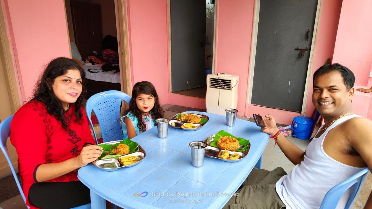 Abhi Homestay Hampi Zewnętrze zdjęcie