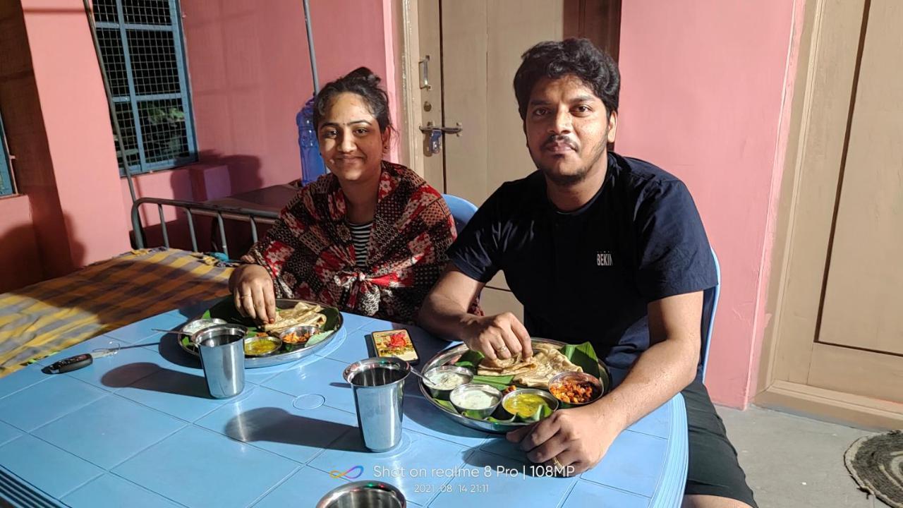 Abhi Homestay Hampi Zewnętrze zdjęcie