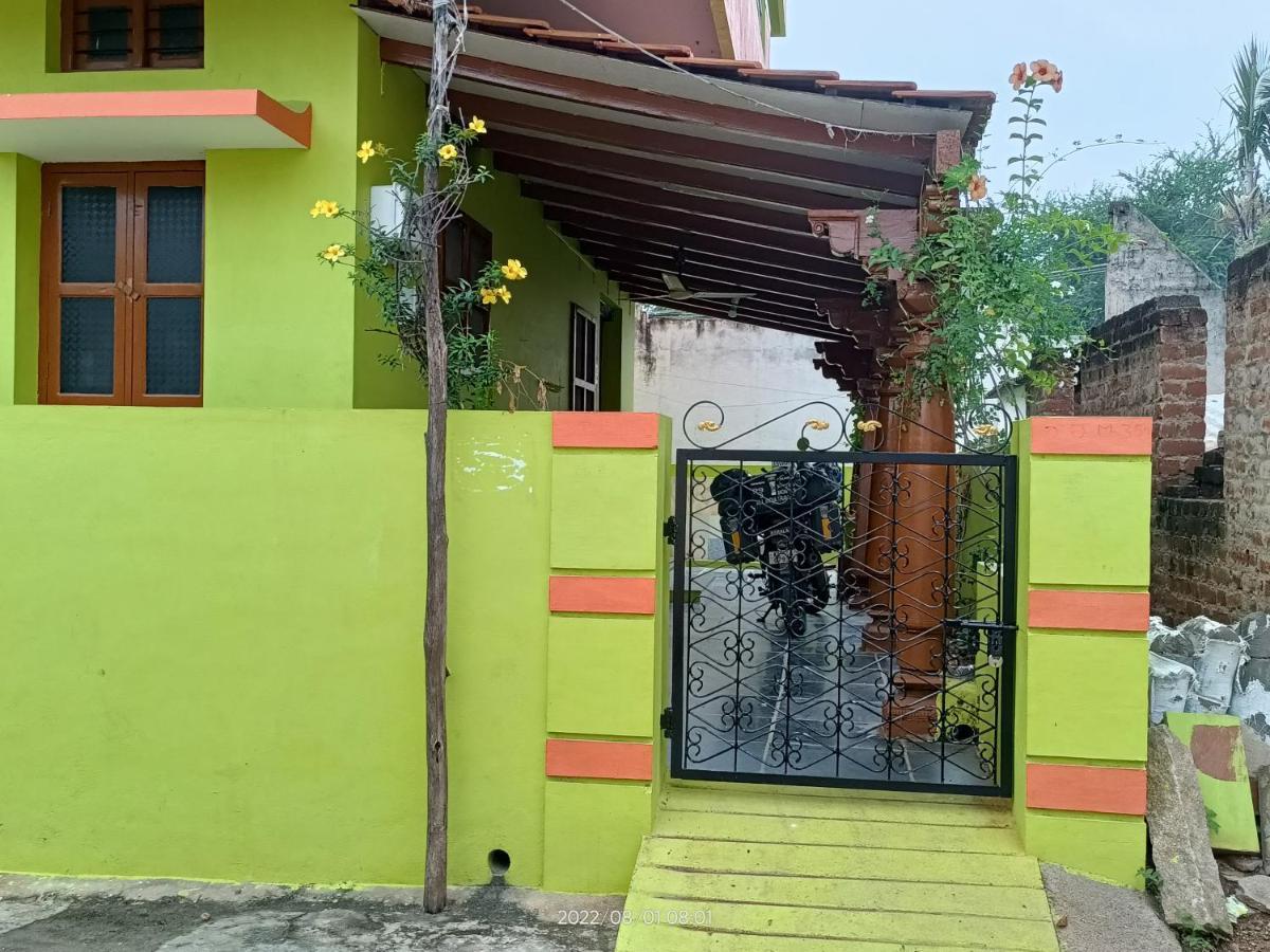 Abhi Homestay Hampi Zewnętrze zdjęcie