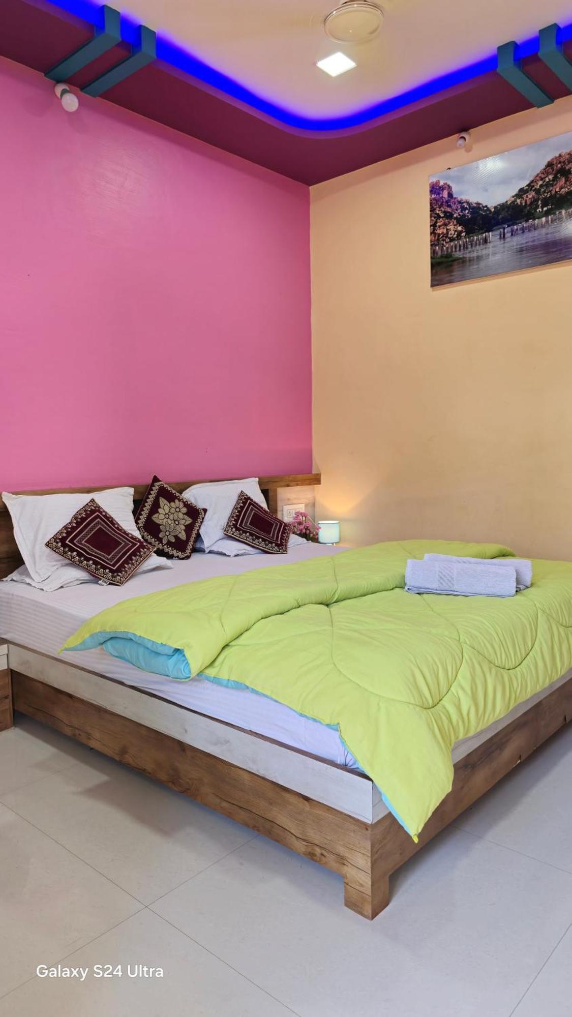Abhi Homestay Hampi Zewnętrze zdjęcie