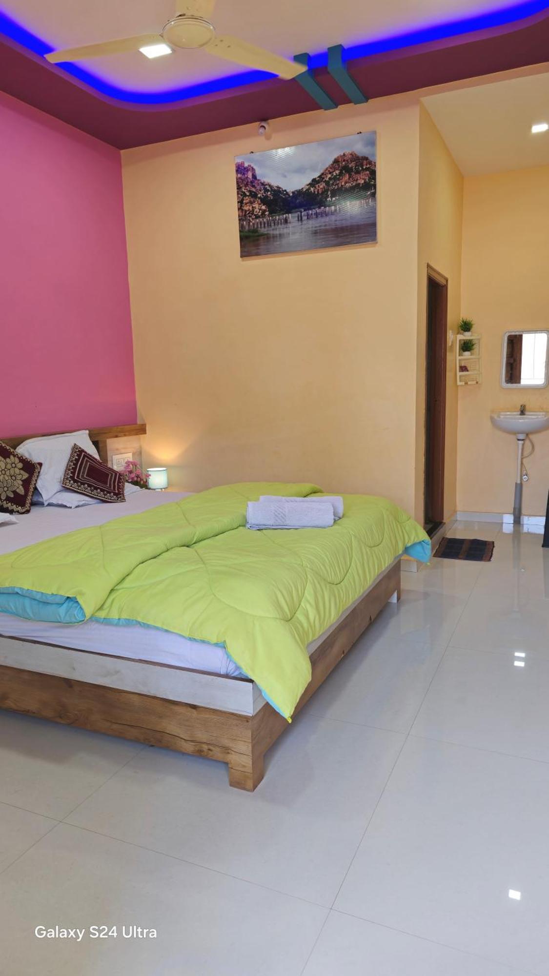 Abhi Homestay Hampi Zewnętrze zdjęcie