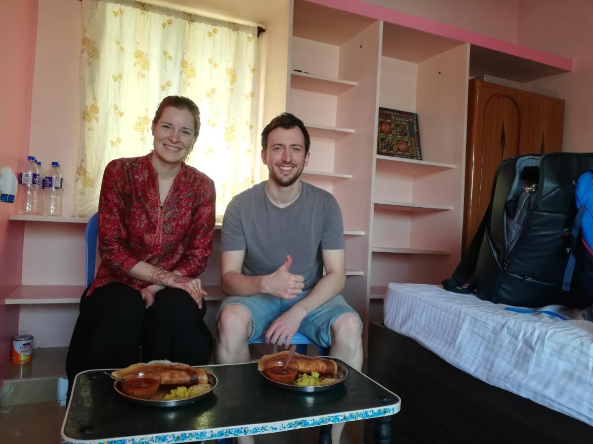 Abhi Homestay Hampi Zewnętrze zdjęcie